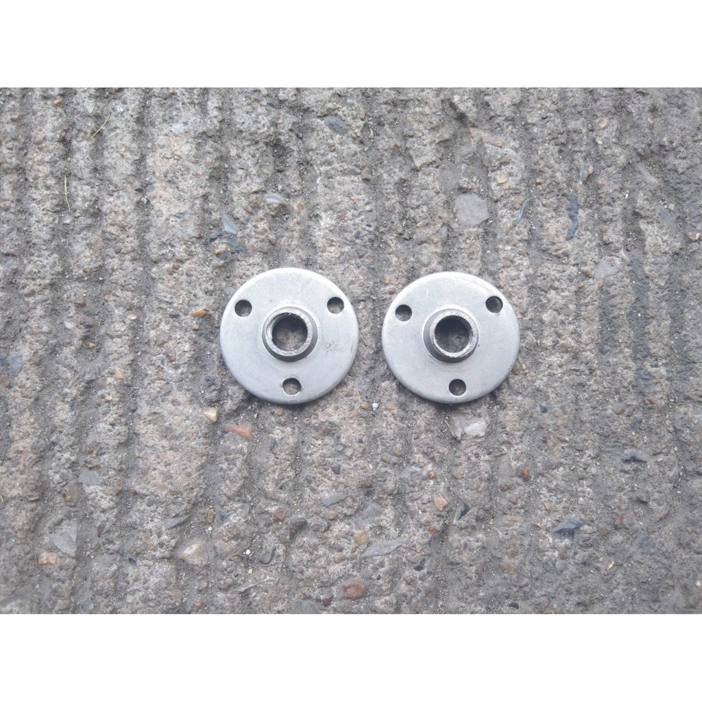 แป้นยึดค้ำ C ภายในรถยนต์**ใส่ได้ทุกรุ่น**