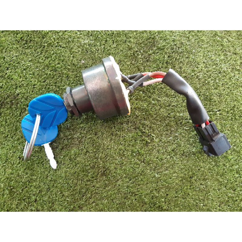 สวิสซ์กุญแจรถแทรกเตอร์ New Holland รุ่นTT55, TT75