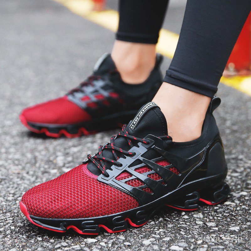 Ready stockCouple sports shoes tank bottom lightweight running shoes