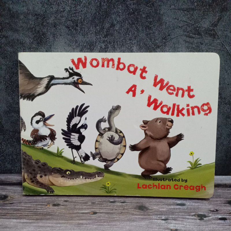 Boardbook : Wombat went A' Walking. มือสอง