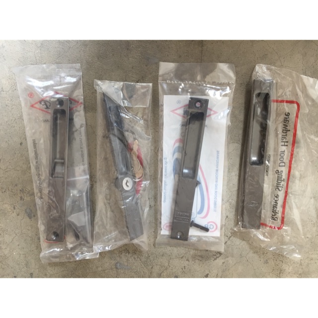 มือจับบานเลื่อนสีชา Reliance, Cekon