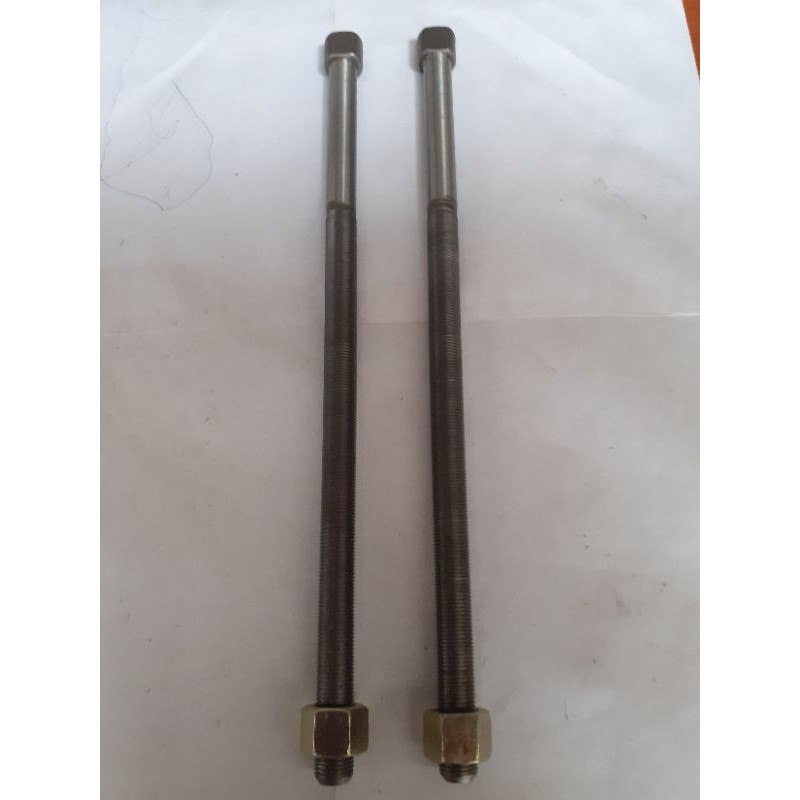 สะดือแหนบหลัง ISUZU JUMBO,ROCKY210-240,FXZขายเป็นคู่