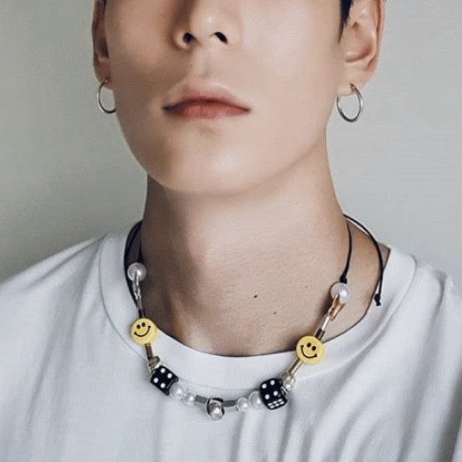 รวมสร้อยผู้ชาย มีหลายแบบค่ะ 🙂 สร้อยลูกปัดหน้ายิ้ม แบบ เจเจ A$ap