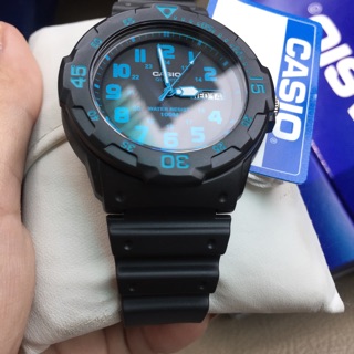 Casio ของแท้ 100% มีคู่มือ ใบรับประกัน กล่องใส่