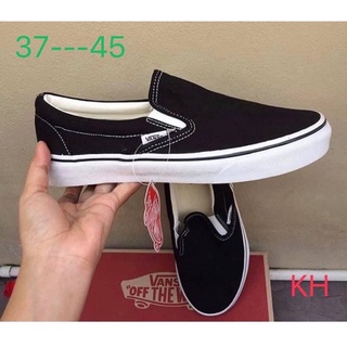 รองเท้าผ้าใบ  Vans Classic Slip On มีสีดำ/สีขาว