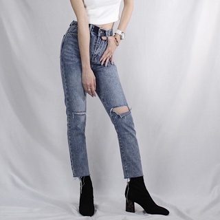 Blacksheep Jeans กางเกงยีนส์เอวสูงผู้หญิง ทรงกระบอกเล็ก เก็บทรงสวย รุ่น BSPSF-211001 สียีนส์