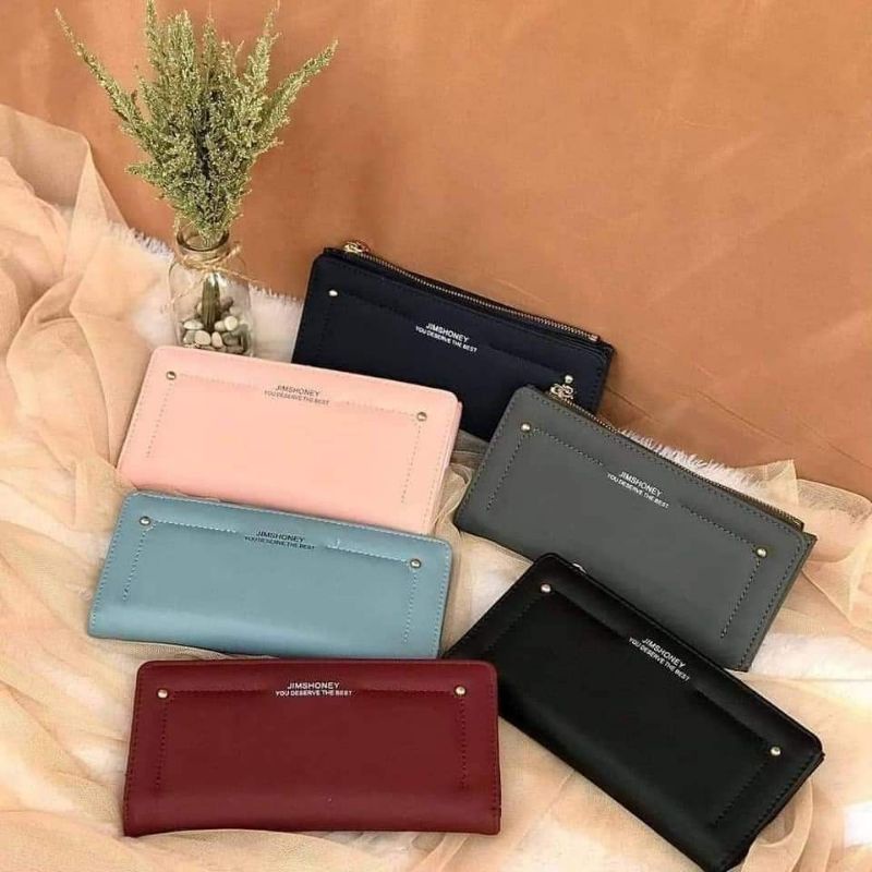 Amanda WALLET JIMSHONEY