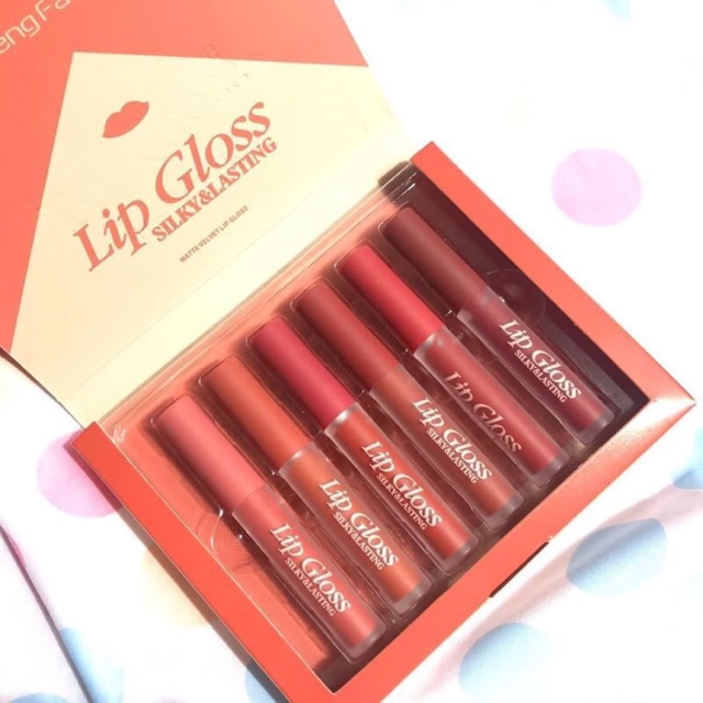 lip gloss เซตละ 210บาท