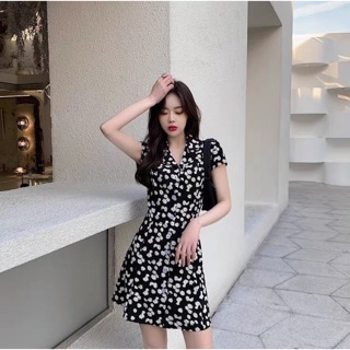 มินิเดรส คอปก ลายดอกเดซี่Bink Black Daisy Dress