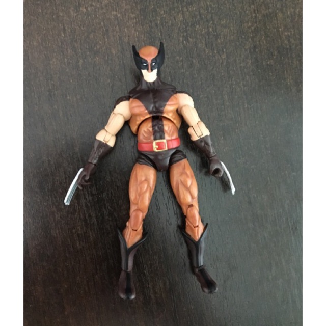 Hasbro Marvel Universe Wolverine X-Men Logan 3.75 1:18