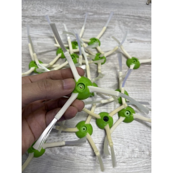 แปรงขอบ iRobot Roomba J7, i7, E5, E6, 900,800,700 ของแท้