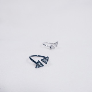 Triangle Diamond Ring