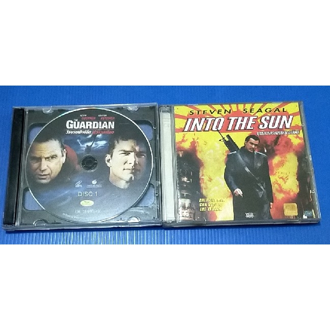 VCD ACTION MOVIES / THE GUARDIAN / INTO THE SUN / KEVIN COSTNER / STEVEN SEAGAL