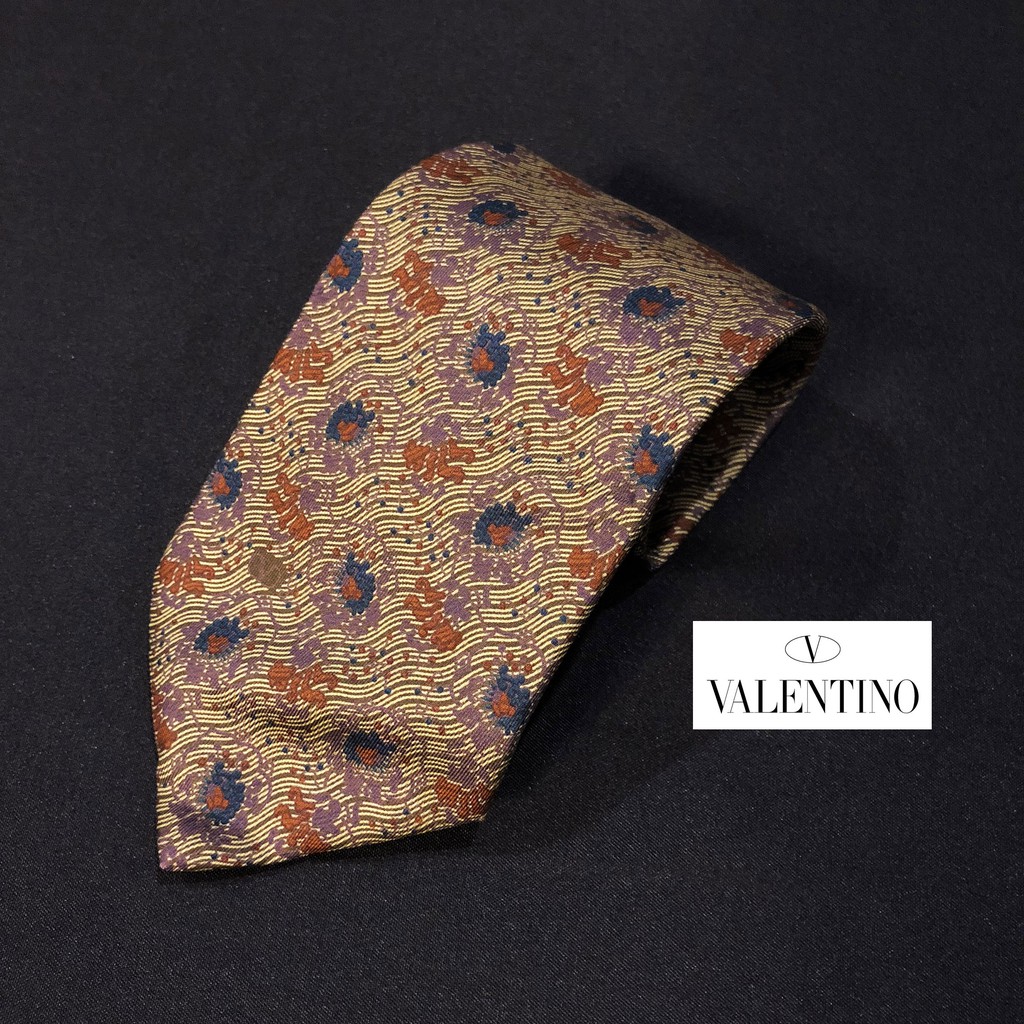 Necktie เนคไทแบรนด์เนม Valentino ของแท้ มือสอง สภาพดี ราคาถูก ผ้าไหม