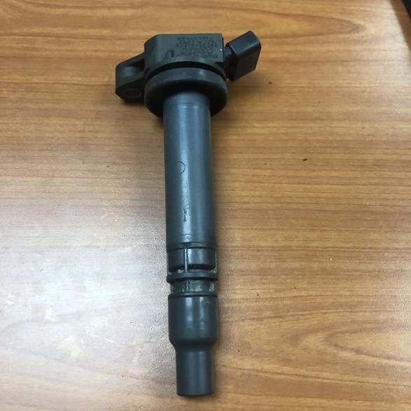 90919-02256 IGNITION PLUG COIL สําหรับTOYOTA USED JAPAN