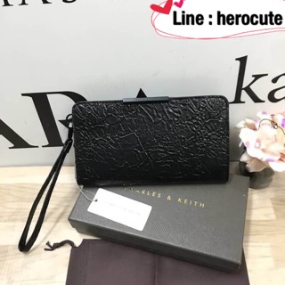 CHARLES&amp;KEITH BASIC ZIP WALLET ของแท้ ราคาถูก