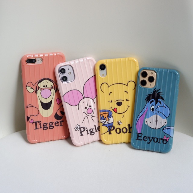 เคส iPhone : เคสกระเป๋า Tigger/Piglet/Pooh/Eeyore
