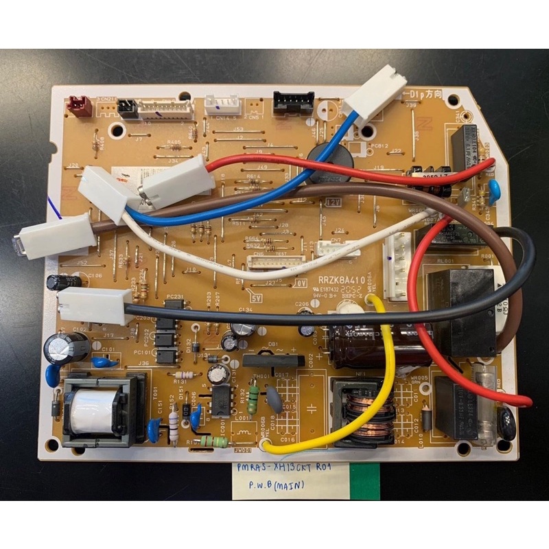 แอร์ Hitachi  P.W.B (MAIN) สำหรับรุ่น RAS-XJ13CKT Part: PMRAS-XH13CKT R01