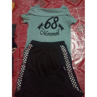 เสื้อผ้ามือสองสภาพดีราคาถูก เซตนี้50 ขายแยกเสื้อตัวล่ะ20 กางเกงตัวล่ะ30บาท