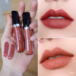 SET GLOSS MYCA M7+M12(เซ็ตคู่ 2ชิ้น) กลอสเนื้อแมท สีสันสวยงาม เนื้อสัมผัสนุ่มเนียนละเอียด เกลี่ยง่าย ติดทน กันน้ำ