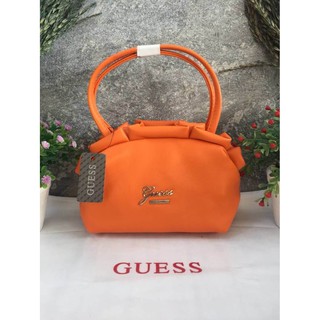 กระเป๋าสะพาย GUESS กระเป๋าถือ วัสดุทำจากหนังลายชามัวร์อย่างดี