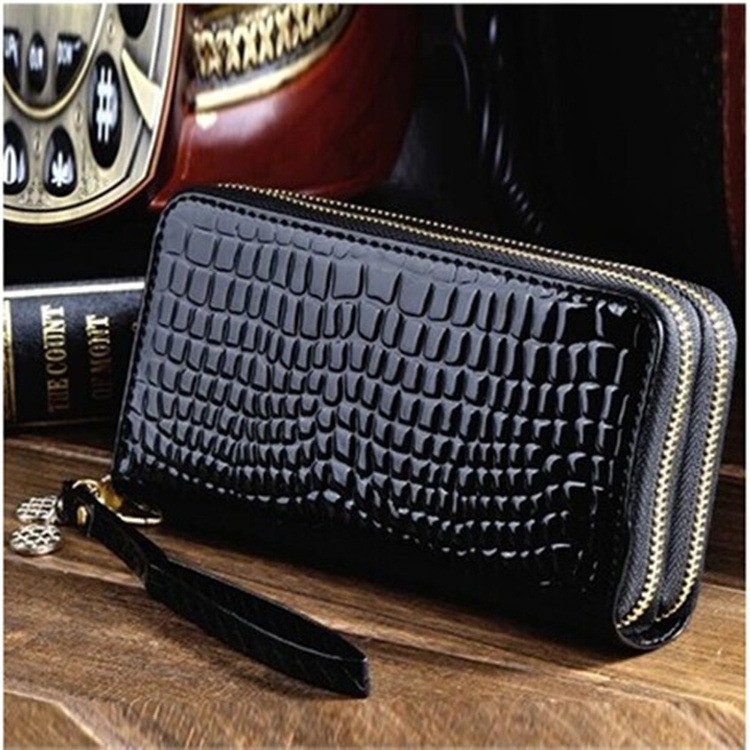 Hitam Women & 39;s WALLET 2 ZIPPERS GLOSSY CROCO LEATHER LONG BLACK KOREA PARTY BAILEY WA149B5