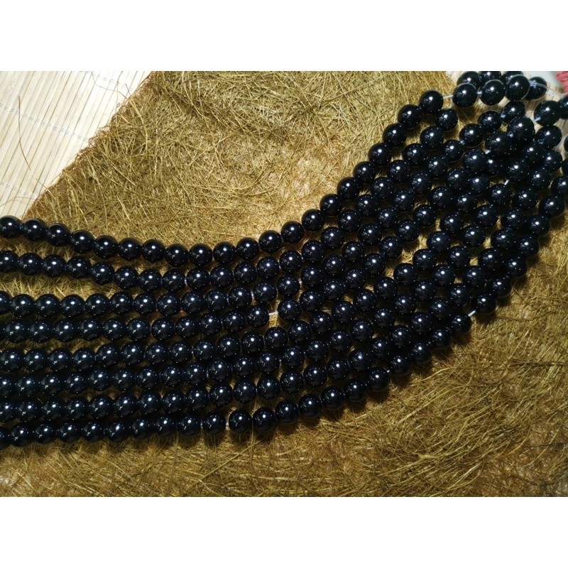 หินนิลแท้ เส้นยาว (Black agate)