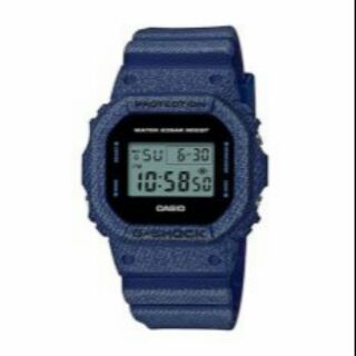 G-Shock แท้💯%  รุ่น DW-5600DE-2DR  สียีนส์เข้ม