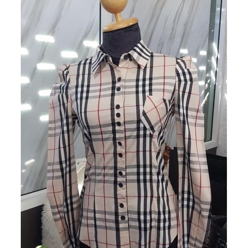 เสื้อ Burberry London shirt women ของแท้💯% มือสอง สภาพดี #เสื้อburberry