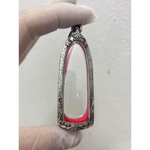 ตลับเงินเก่าใส่พระร่วงขนาดตลับ1.9×5.6cm วัดขนาดจากหน้าจอด้านนอก หนา1.5cm