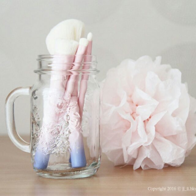 พร้อมส่ง VDL PANTONE POWDER BRUSH