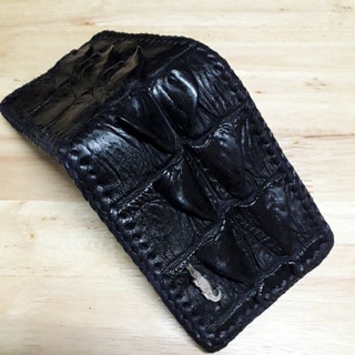 crocodile wallet/alligator tail  part wallet black กระเป๋าสตางค์หนังจระเข้แท้หาง