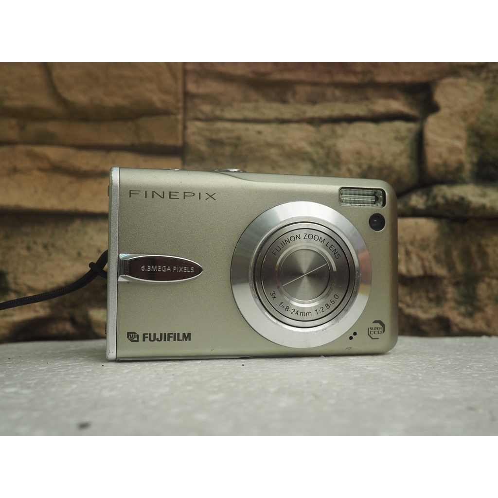 เรียบ หรู และหนัก Fujifilm (xD card)