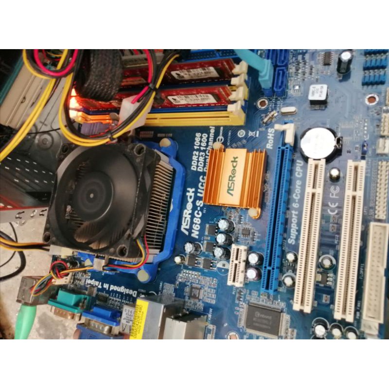 เมนบอร์ด  Asrock N68c-s Ucc Cpu+Ram
