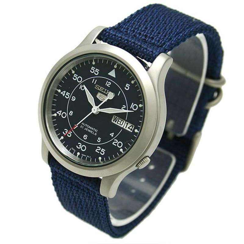 Win Watch shop Seiko 5 Military Automatic รุ่น SNK807K2 นาฬิกาผู้ชายสายผ้าสี Navy Blue ตัวขายดี