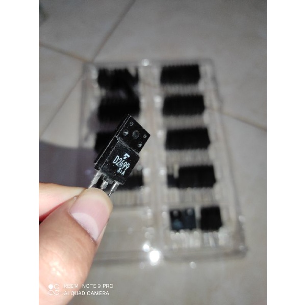 ทรานซิสเตอร์ d2499**