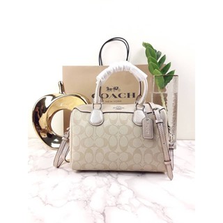 COACH MINI BENNETT SATCHEL IN SIGNATURE CANVAS (COACH F32203)🌹 หมอน 9 นิ้ว 🔻COLOR : LIGHT KHAKI/PLATINUM