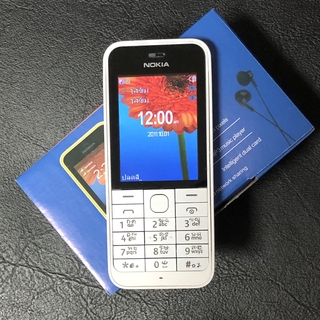 มือถือ Nokia 220 ใหญ่กว่า Nokia 3310 ได้ AIS TRUE DTACซิมการ์ด 4G เสียงดังมาก. แป้นมีขนาดใหญ่