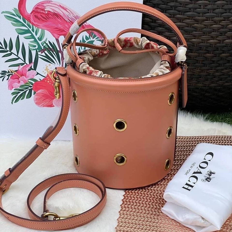 COACH COACH Drawstring Bucket Bag With Grommets Light Peach/Brass