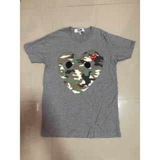 เสื้อยืด สีเทาป้าย Play size s
