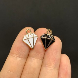 จี้เพชร สีดำ-ขาว จี้สีน่ารัก