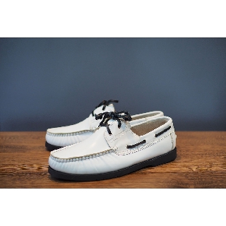 "LAST PAIR" Size43 Classic Black and White Boat Shoes