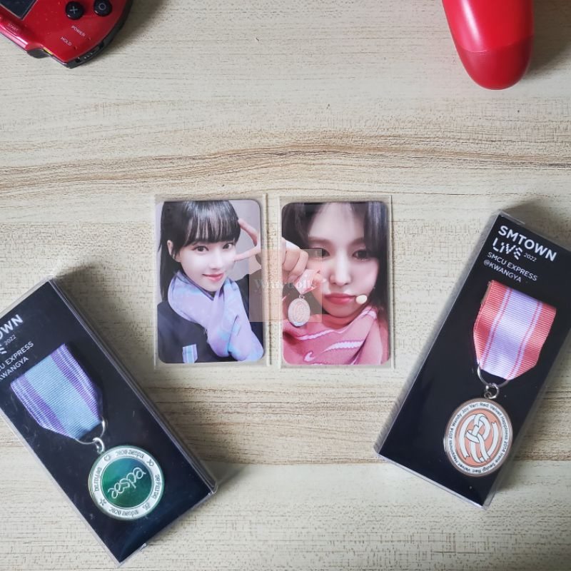 Aespa Red Velvet Winter Wendy SMCU Emblem Badge