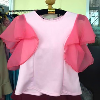 เสื้อแขนระบาย สีชมพูนม ผ้าลินิน ซิปหลัง