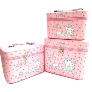 กระเป่าใส่เครื่องสำอางค์ชุด 3 ใบ Hello Kitty