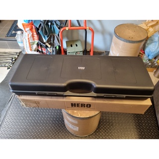 Universal Box HERO B85 กล่องปืนยาว กล่องธนู กล่องอเนกประสงค์ ขนาด 880*340*135 มม (34.6"X13.4"X5.3") พร้อมฟองน้ำด้านในกล่