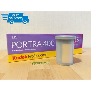 เช็ครีวิวสินค้าฟิล์มสี Kodak Portra 400 Professional 35mm 36exp 135-36  Color Film ราคาต่อม้วน ฟิล์ม 135