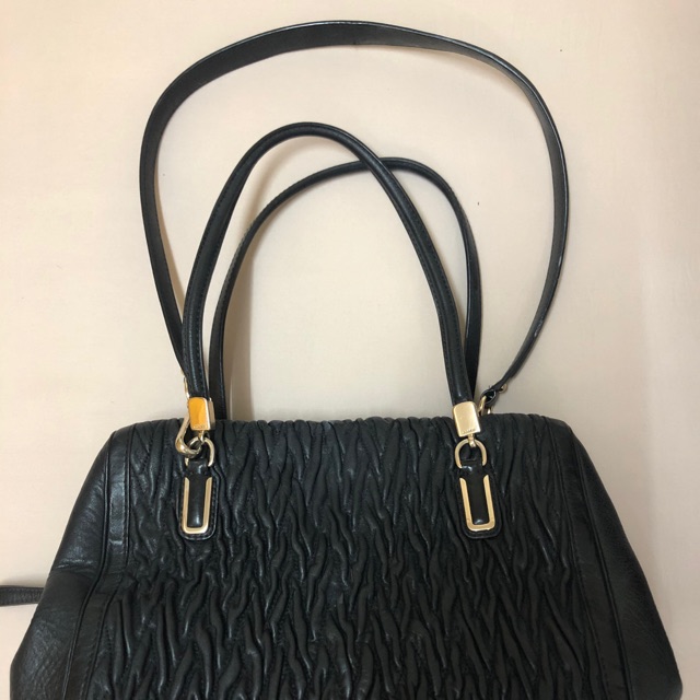 COACH มือสอง ของแท้จาก shop ไทย สภาพตีต่ำไว้ก่อน 70% มี 2 สาย สีดำ