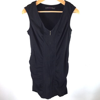 ชุดเดรสสั้น Zara Black Mini Dress