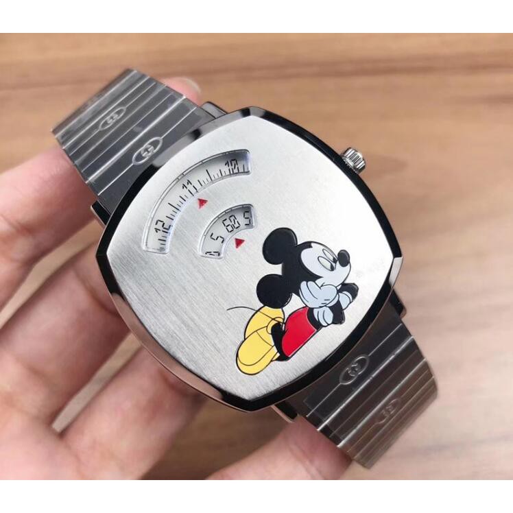 Gucci / Gucci Mickey Watch Grip ซีรี่ส์ผู้ชายนาฬิกาผู้หญิงดูเท่ ๆ แปลก ๆ  เข็มขัดเหล็กนาฬิกาควอทซ์กันน้ำ - Blackoo.Th - Thaipick